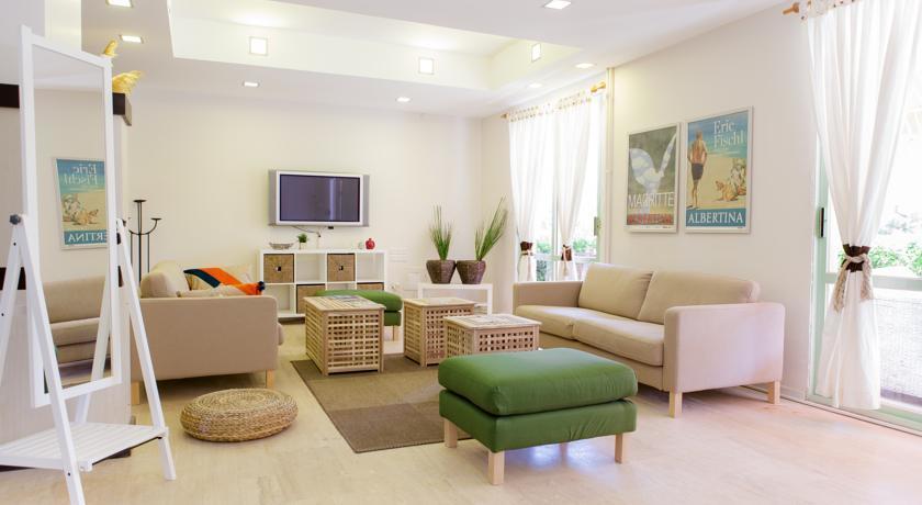 R+ Hotel By Rooms Çeşme المظهر الخارجي الصورة