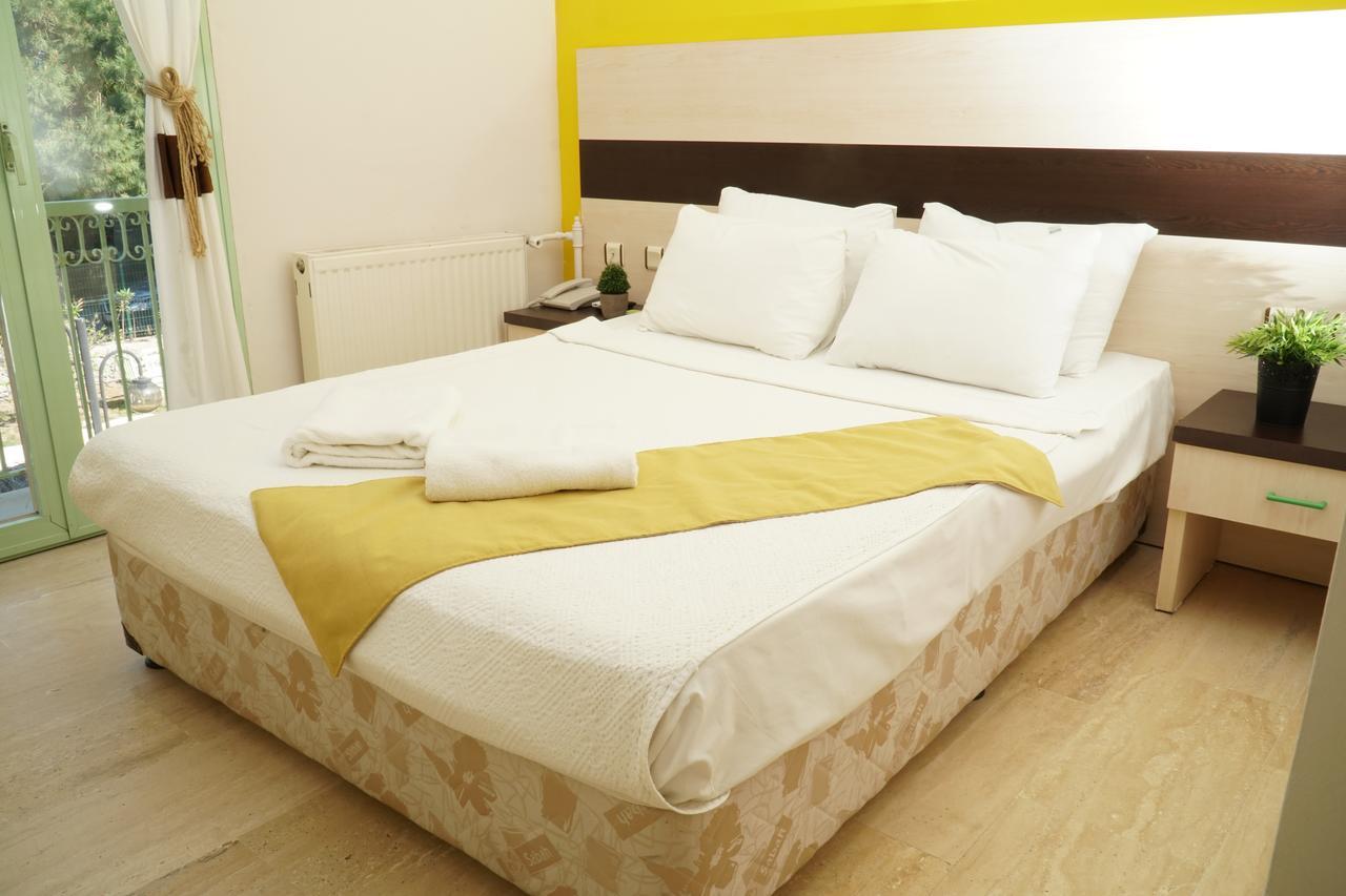 R+ Hotel By Rooms Çeşme المظهر الخارجي الصورة